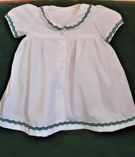 robe de bébé, couture bébé, robe de baptême, patron Burda coton blanc,  création textile, 